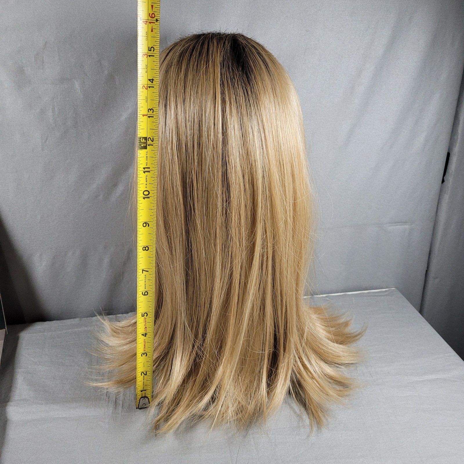 Natural Mixed Blonde Dark Roots Synthetic Hair Medium / Long WIG Cosplay