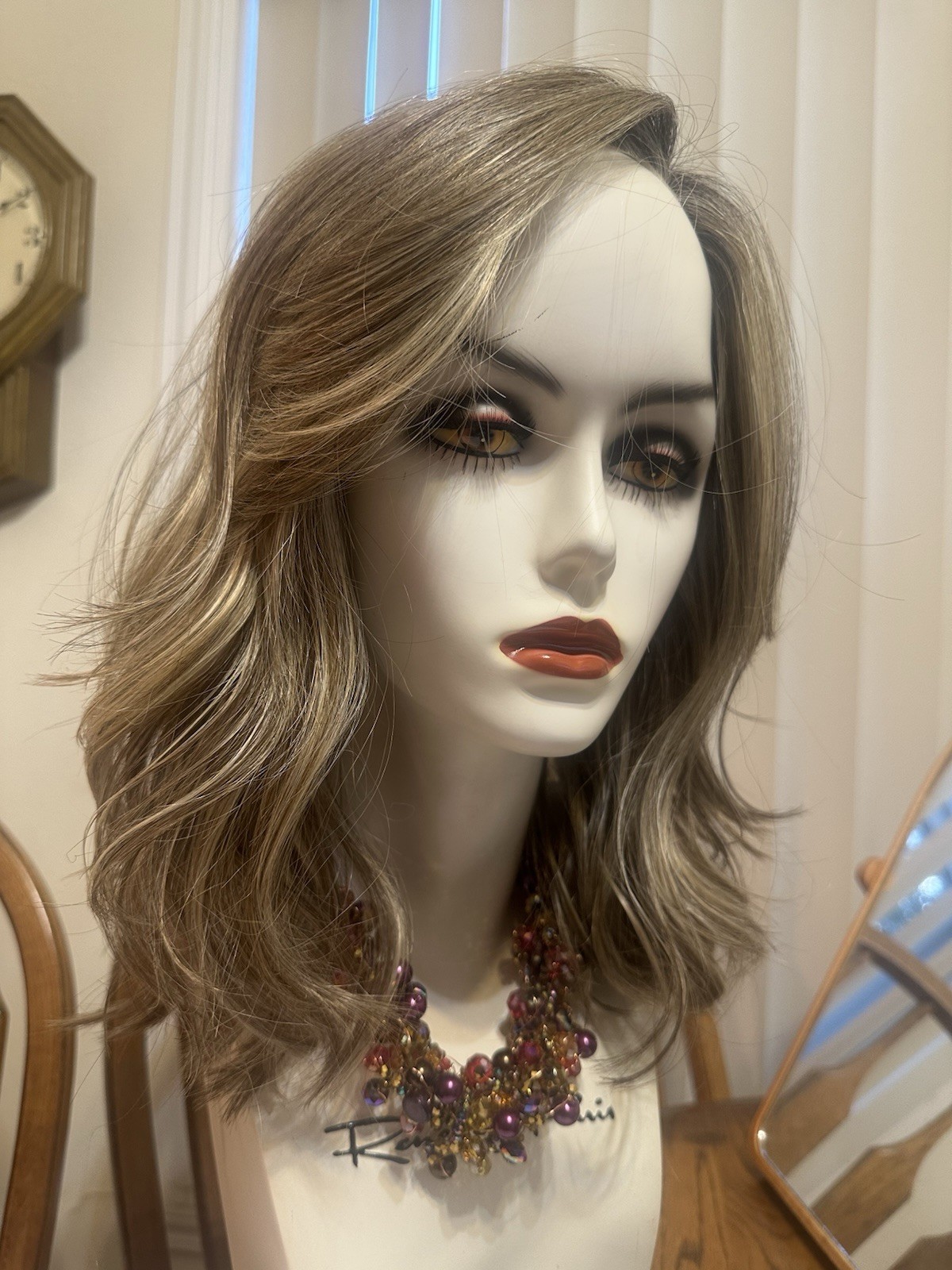 “RAISE THE BAR” by Gabor GF12/22SS SS Cappuccino w/ LaceFt MonoPt Reg. $361. ❤️