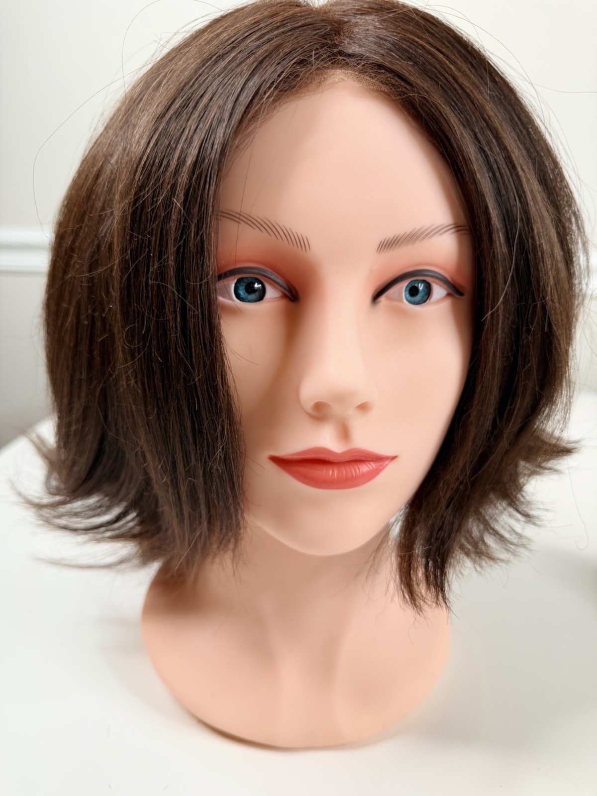 Raquel Welch Synthetic wig mono top Lace Front Wig 19554 layered Bob