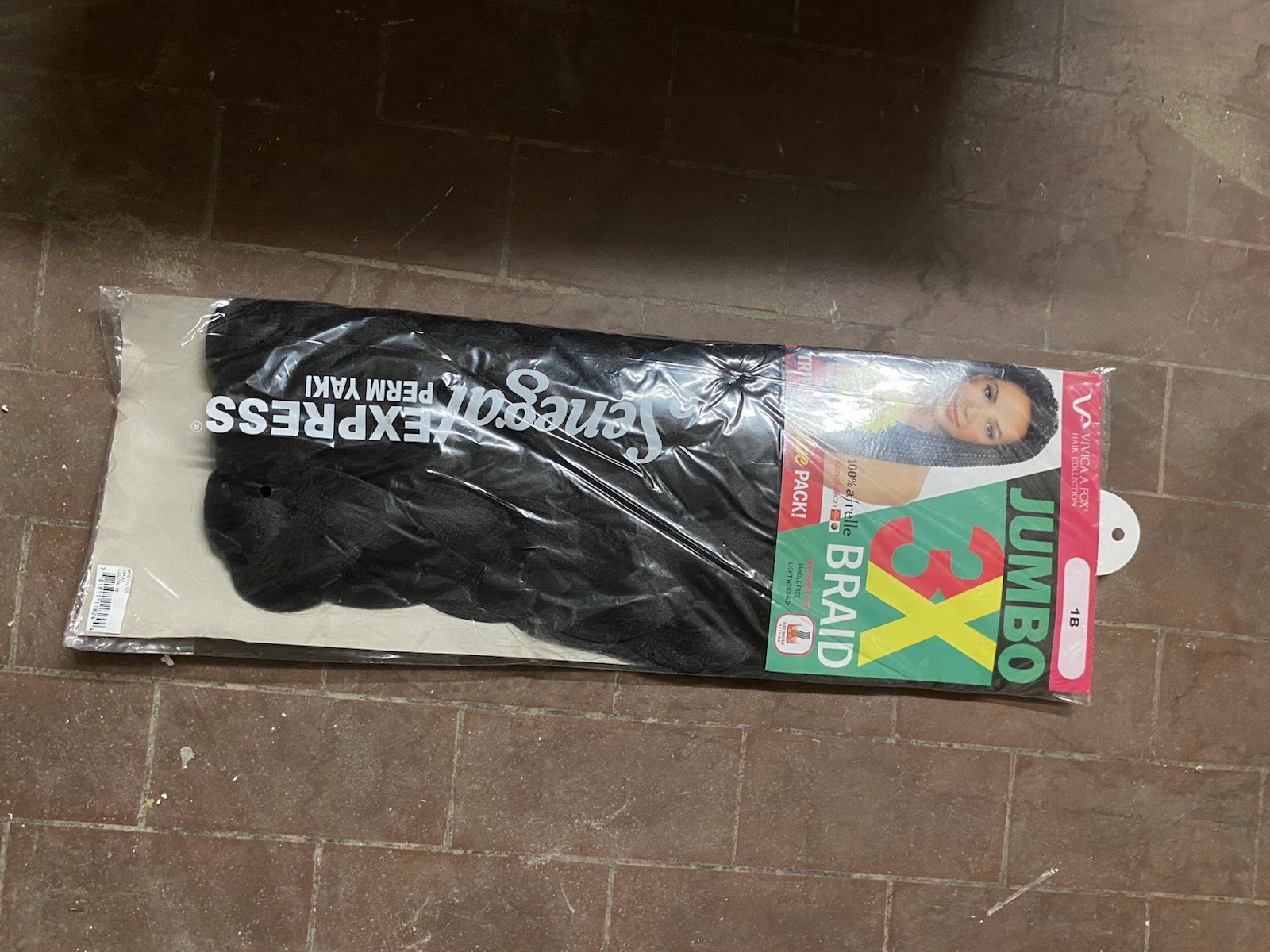 39 Vivica A Fox Jumbo 3X Braid 84″ Braid Hair 1B Off Black Synthetic Kanekalon