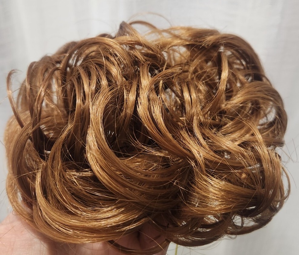 Curly Scrunchie Ponytail Synthetic 3″ 27 Strawberry Blond Messy Bun
