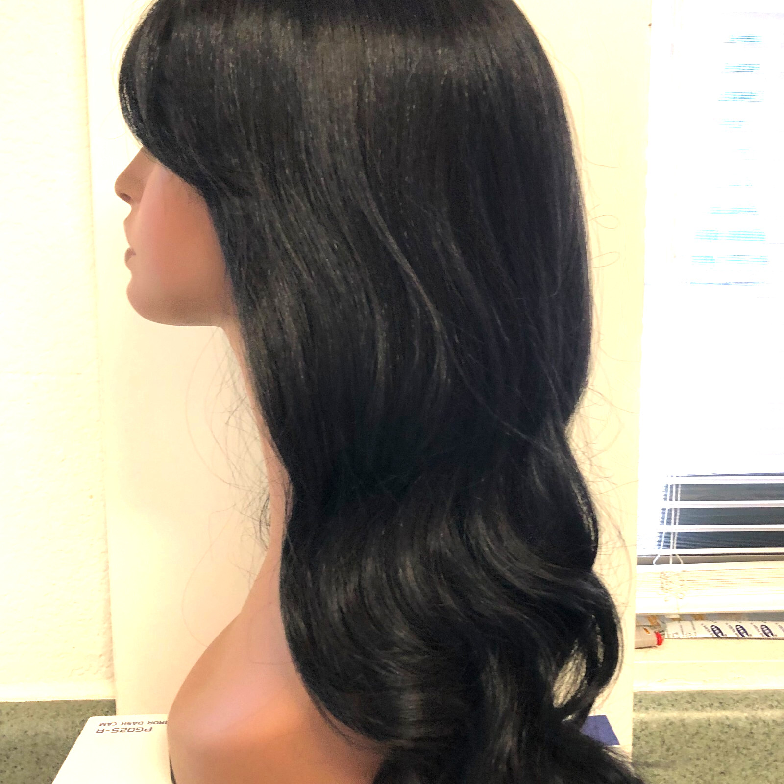 24” Black Long Curly Wavy Hair Synthetic Fiber For Daily Use, Party , Costume.