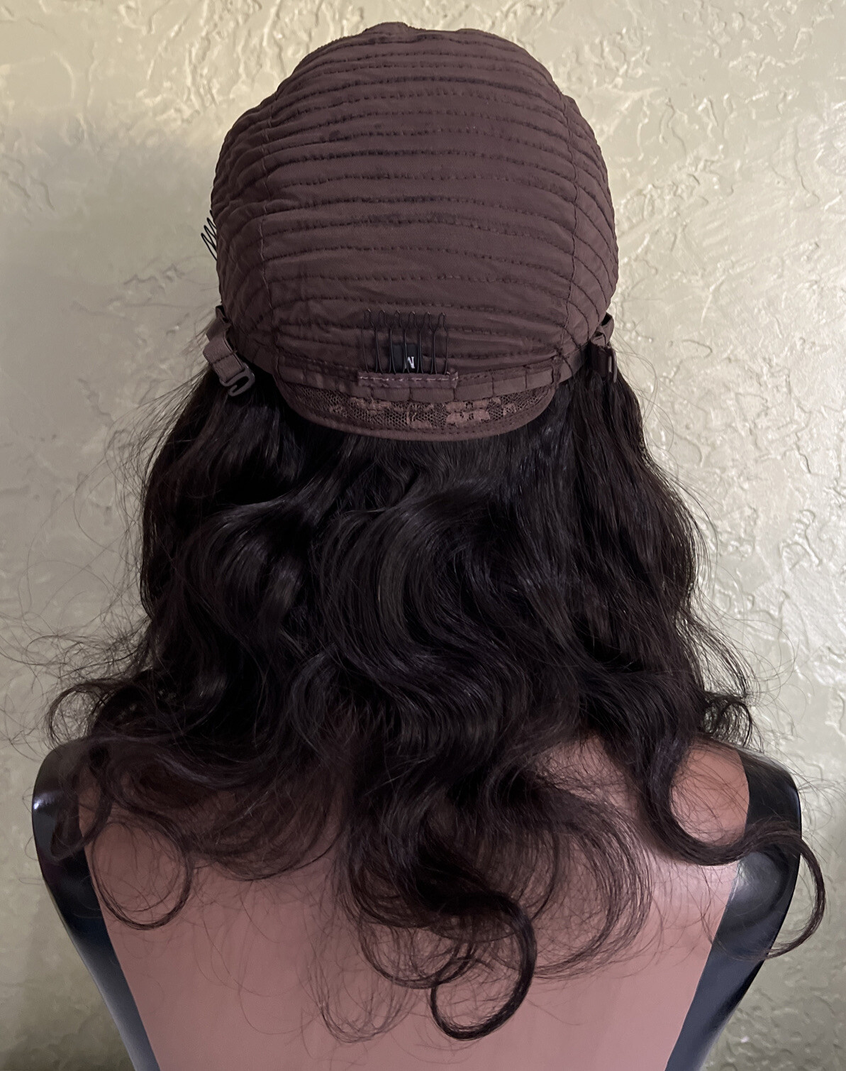 4×4 Lace Front 100% Real Human Hair Wig Natural Black Wavy 18” Stretched Med