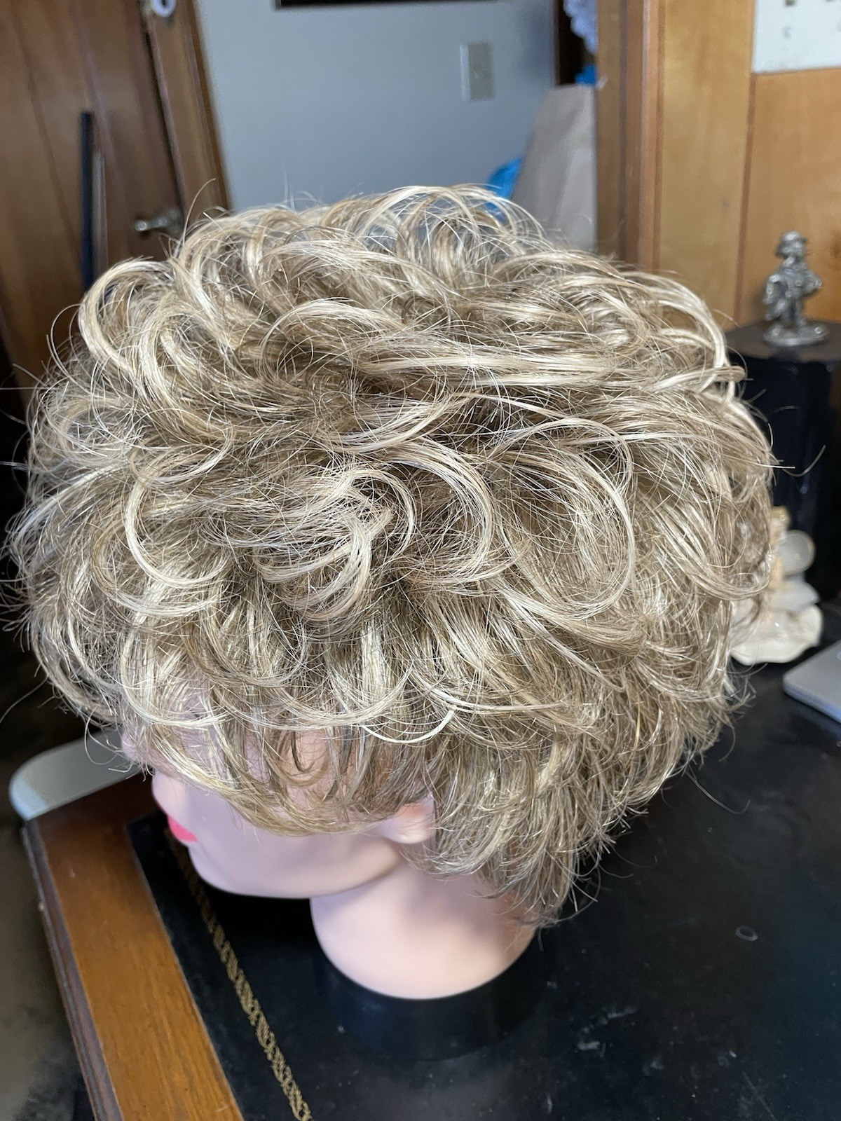 Gabor Short Curly Wig Brown With Blonde/Gray Streaks Elite Flexlite