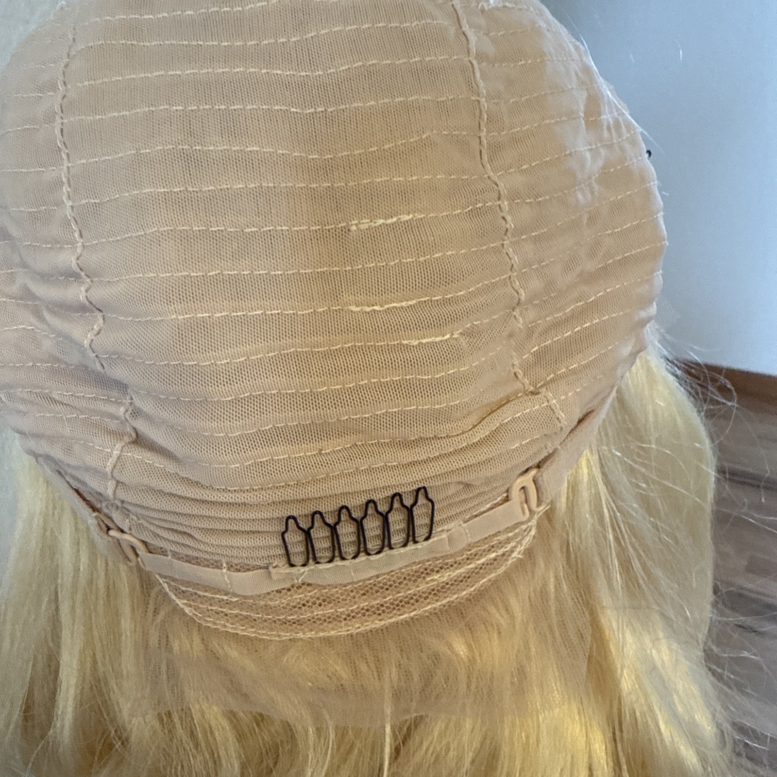 Human Hair Wig | 22” Light| Golden Blonde Highlight’s Lace Cap Hard No Tags 47