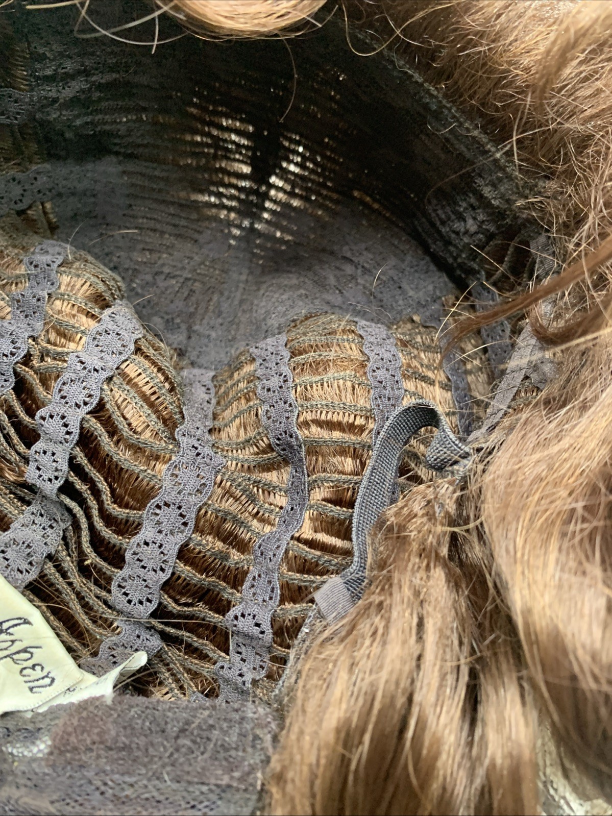 Vintage Aspen Wig Brown Waves/Curly Short