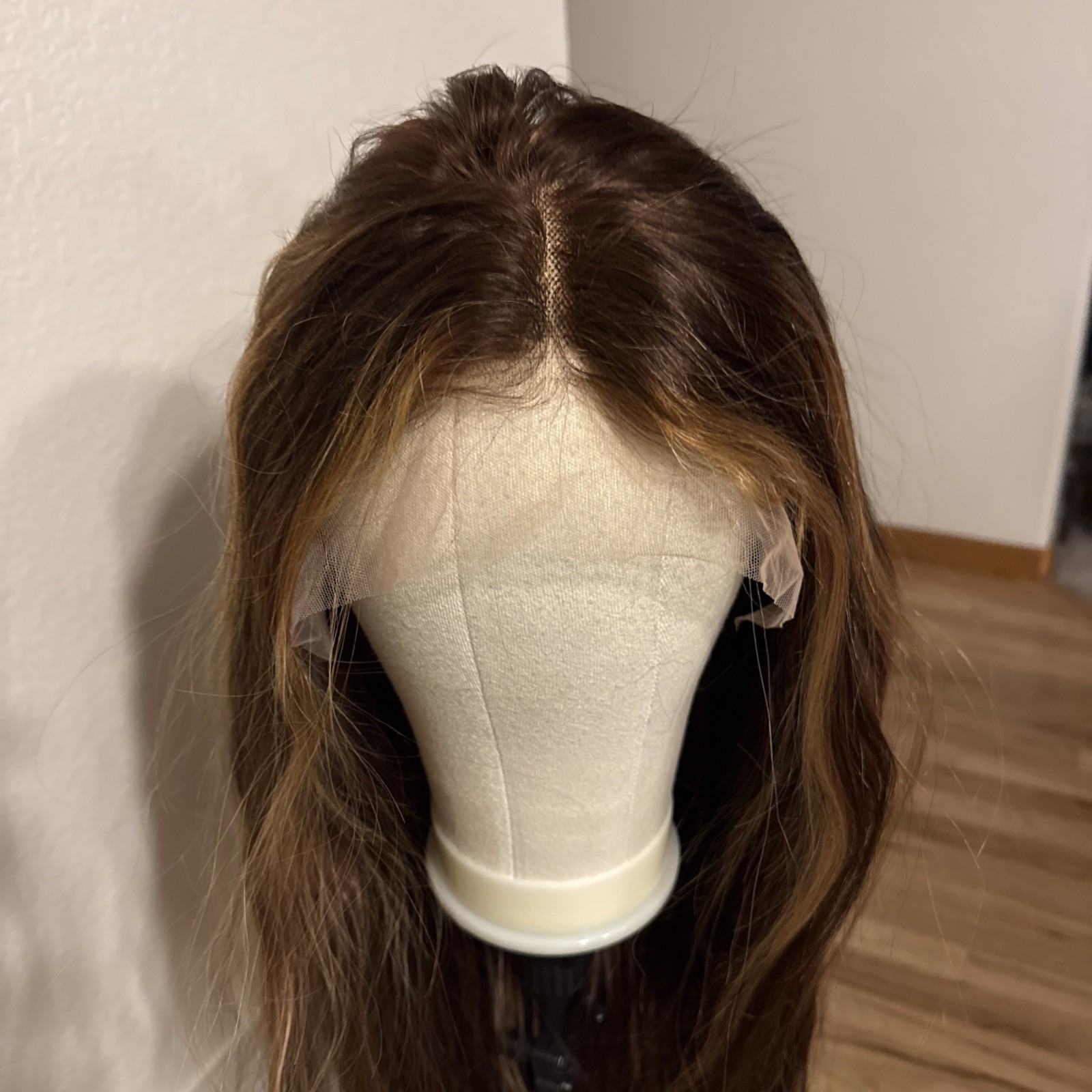 611 Human Blend 26” Brown With Blonde Highlights Very Soft 13×6 Lace