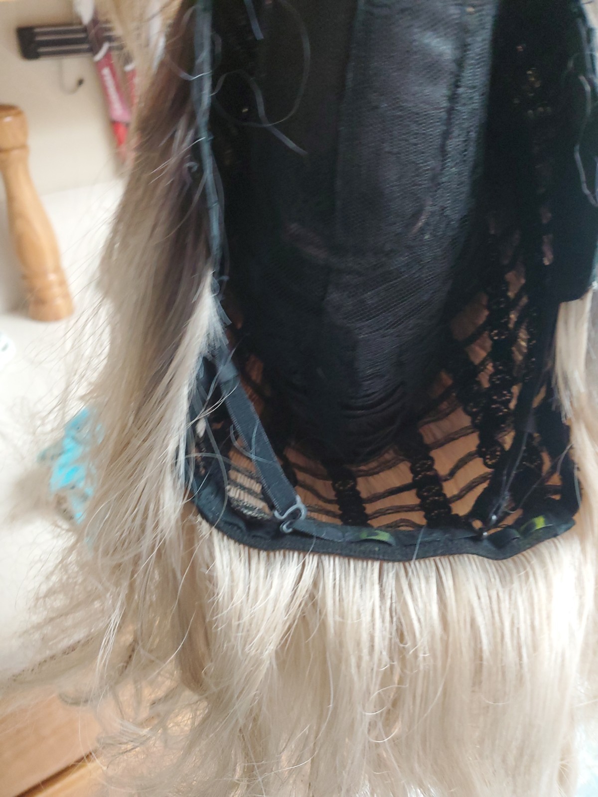 16 Inch Blonde Wavy Wig Dark Roots And Bangs