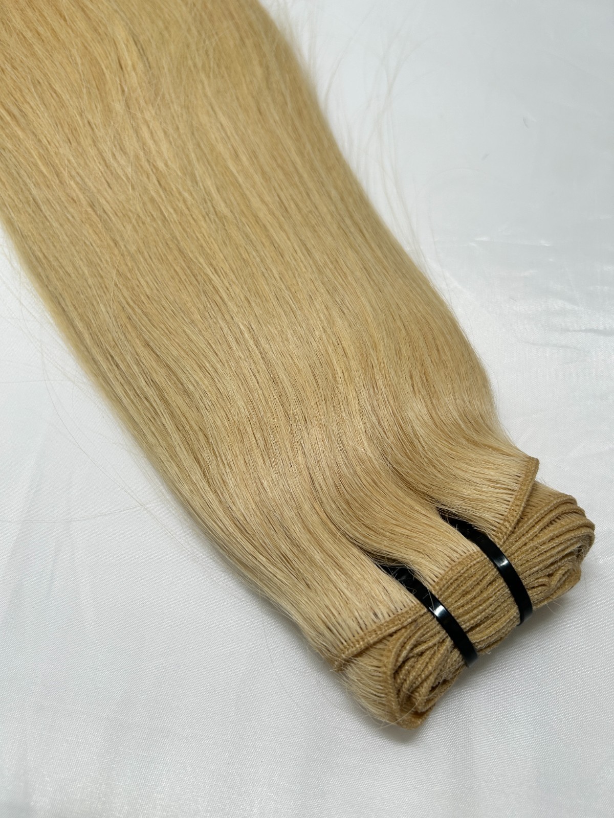 #613 Blonde Human Virgin Hair Bundles Double Weft Extensions