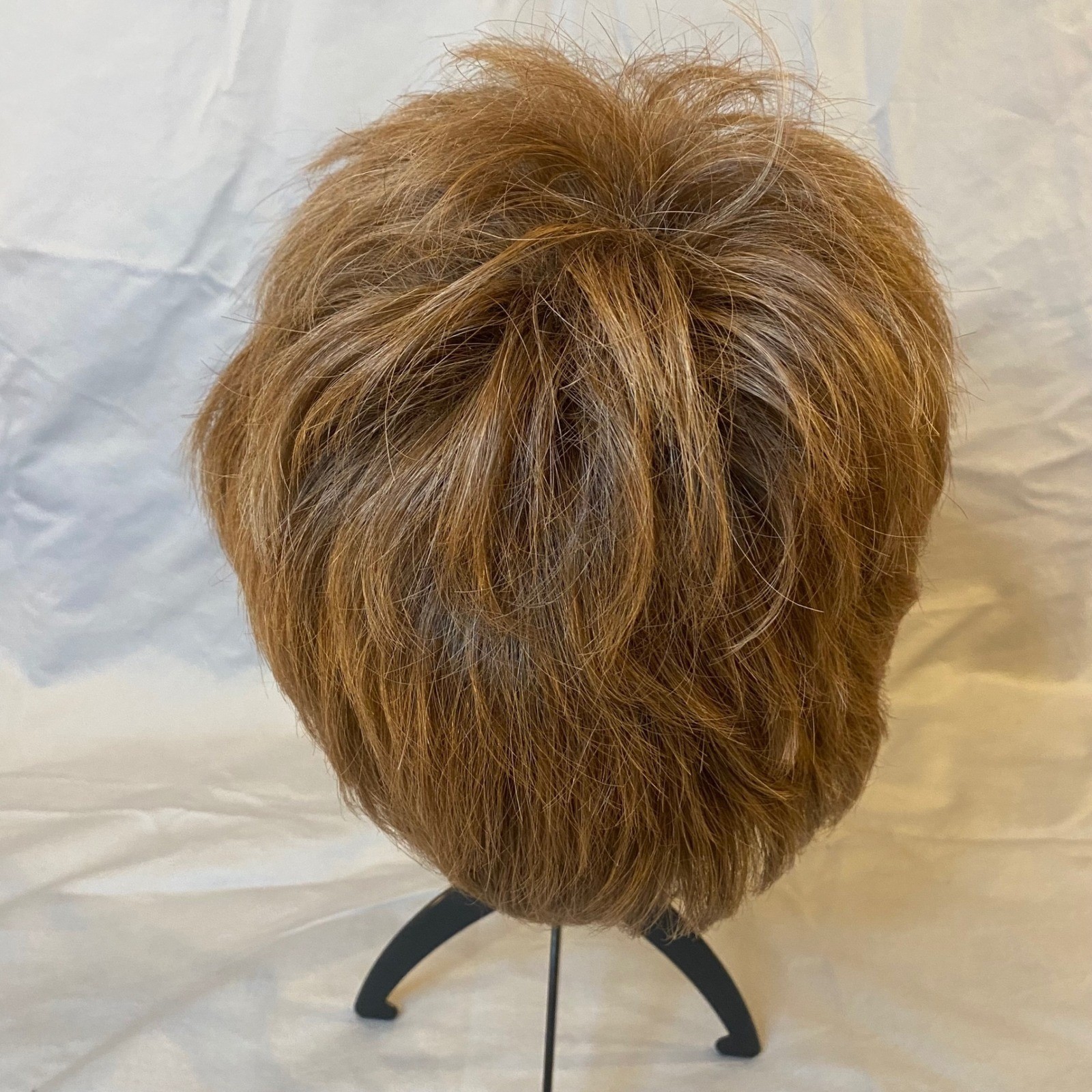 Aspen Women’s Brown Shag Style Wig Fiber Made in Japan Wig Made in Korea