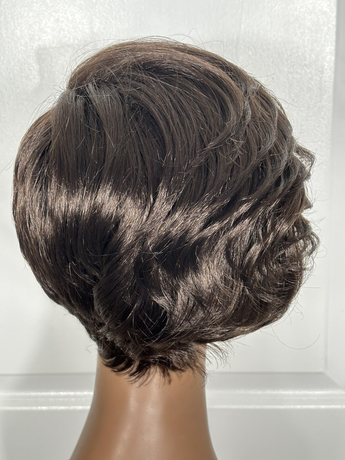 Diana Bohemian Asymmetrical Wig size Average Dark Brown Left Part CLEAN GUC J-5