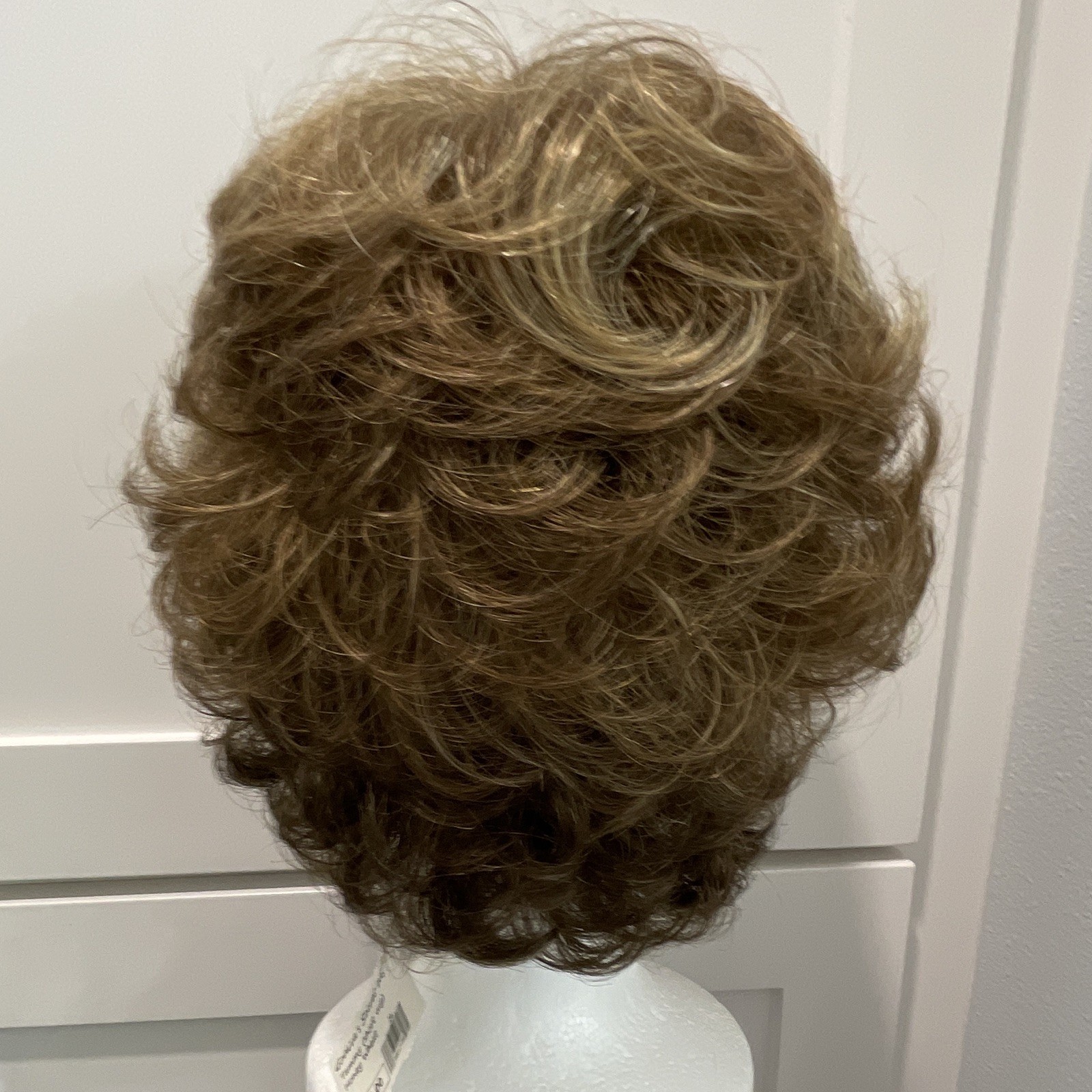 Godivas Secret Tammy Short Wig – Honey Wheat Hair Color Shade