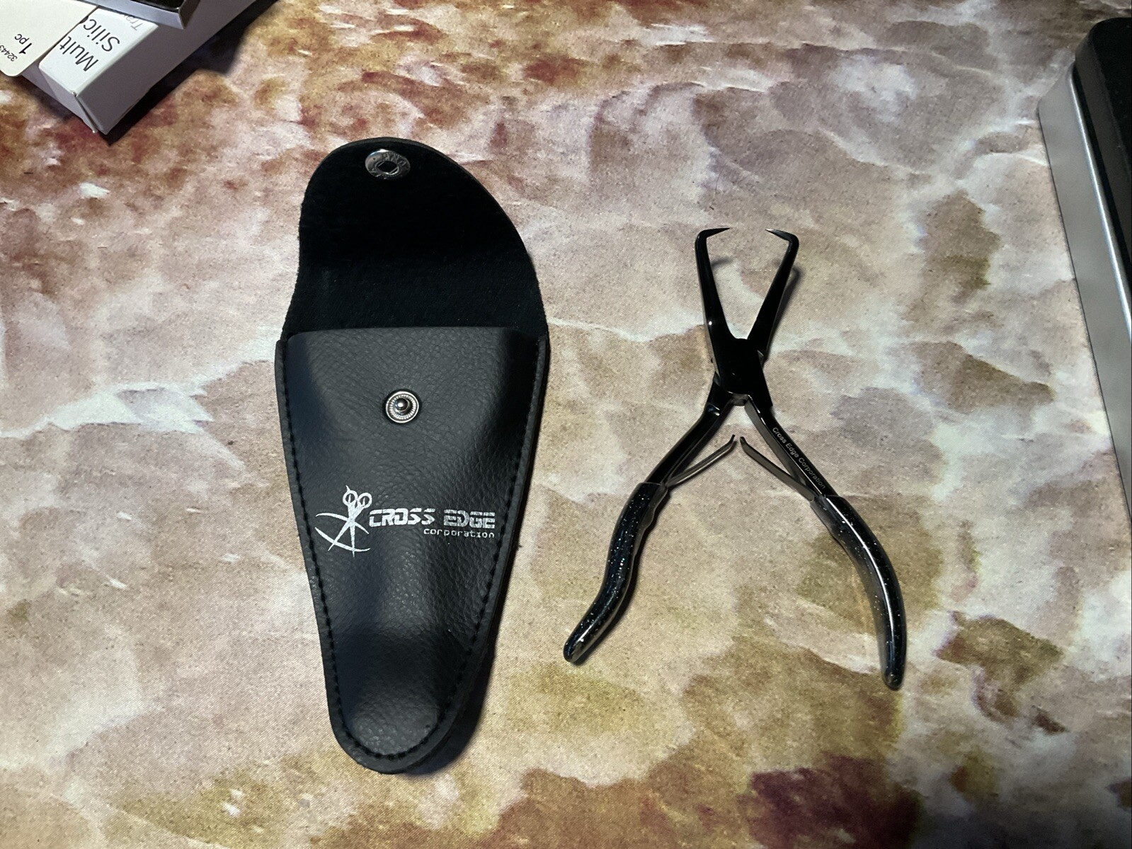 Microlink Bead Remover Plier for Hair Extensions Removal Micro Ring Beads Opener