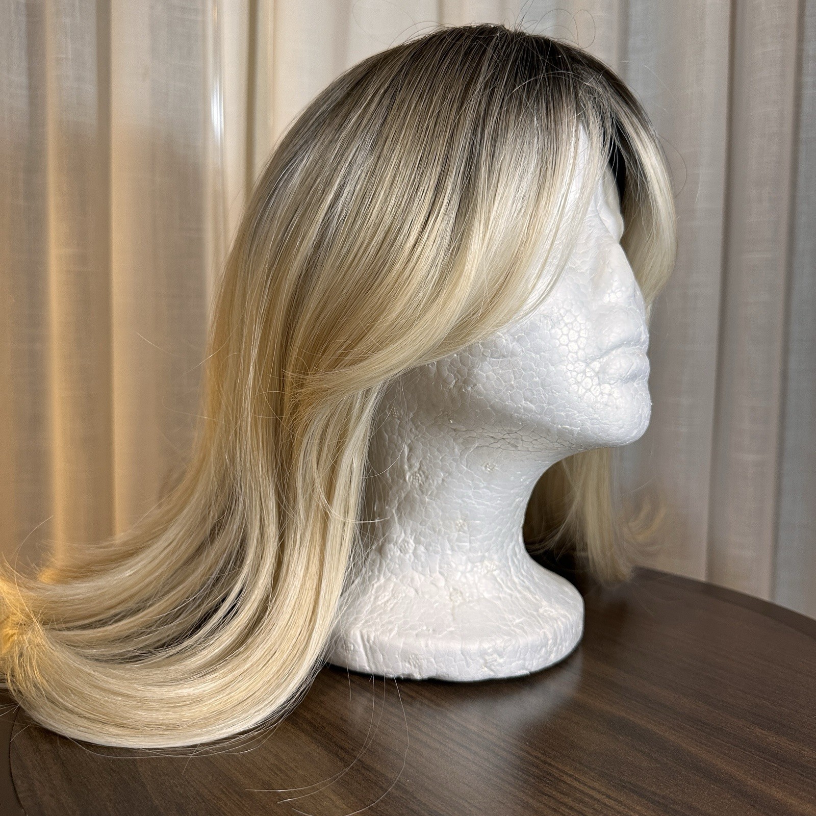 Blonde Ombre Wig Dark Roots Long Layered Synthetic Wig Natural Style