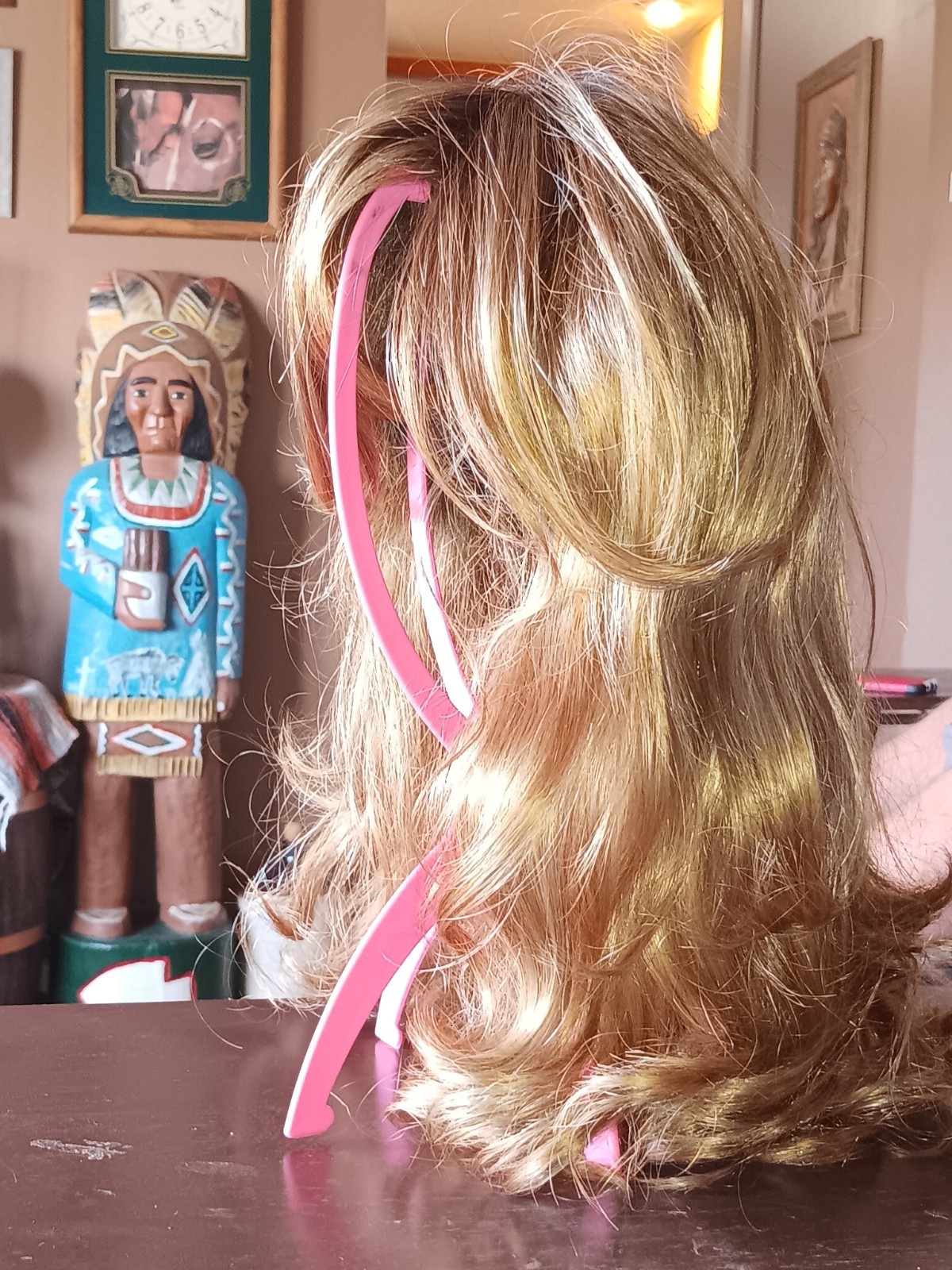 Rene’ Of Paris Wig Topper “Ensley” Peanutbutter Swirl Color Long Layered Waves