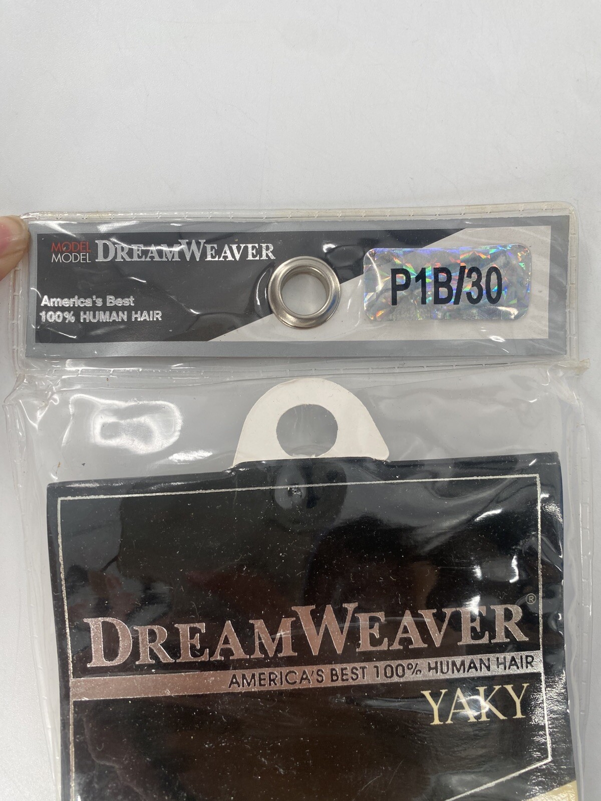 Human Hair Weave ModelModel Dream Weaver Yaky 10 Inch P1B/30: Brand New