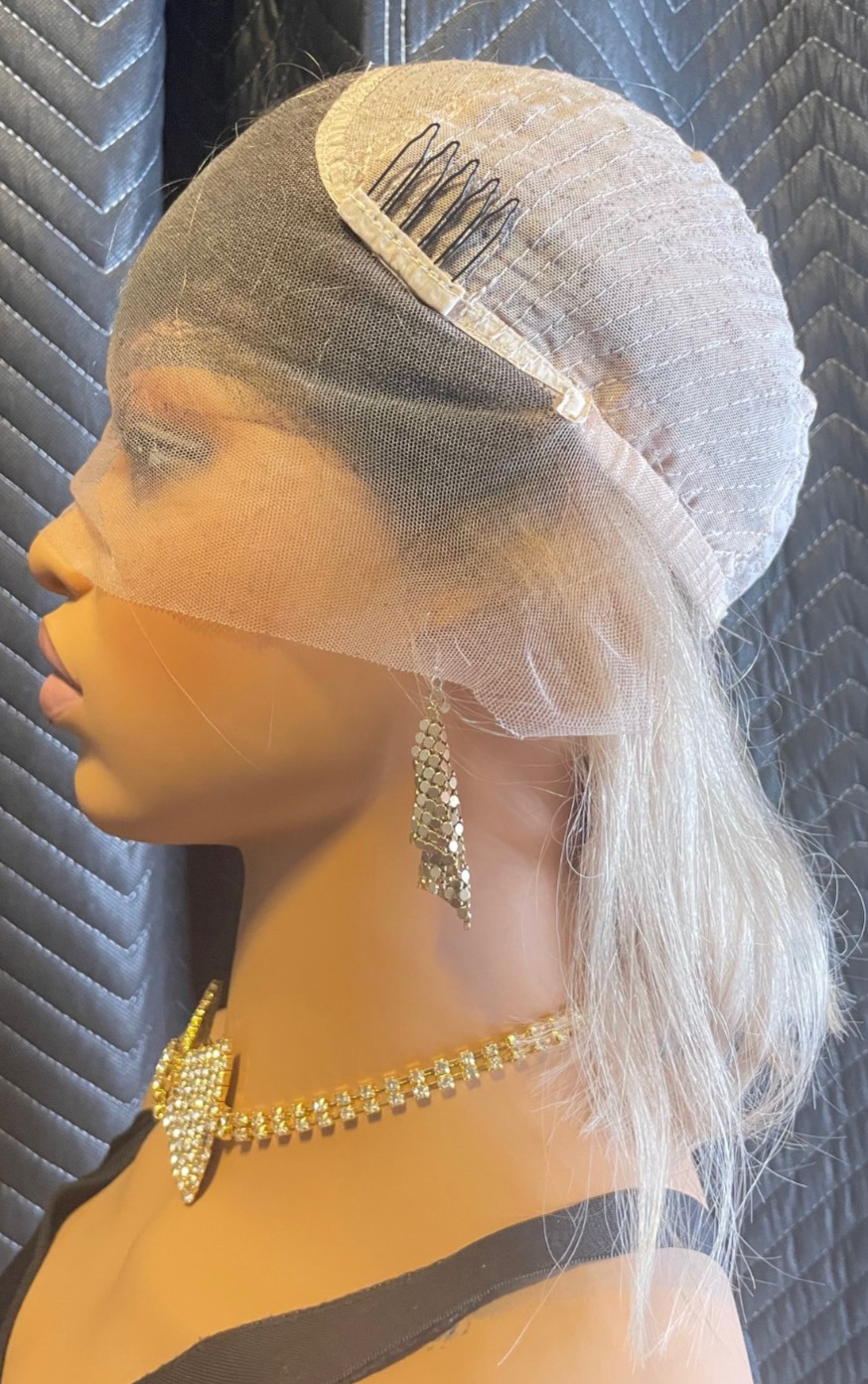 Ombre 8″ Ash Blonde 13×4 Lace Front Wig Human Hair Short Bob