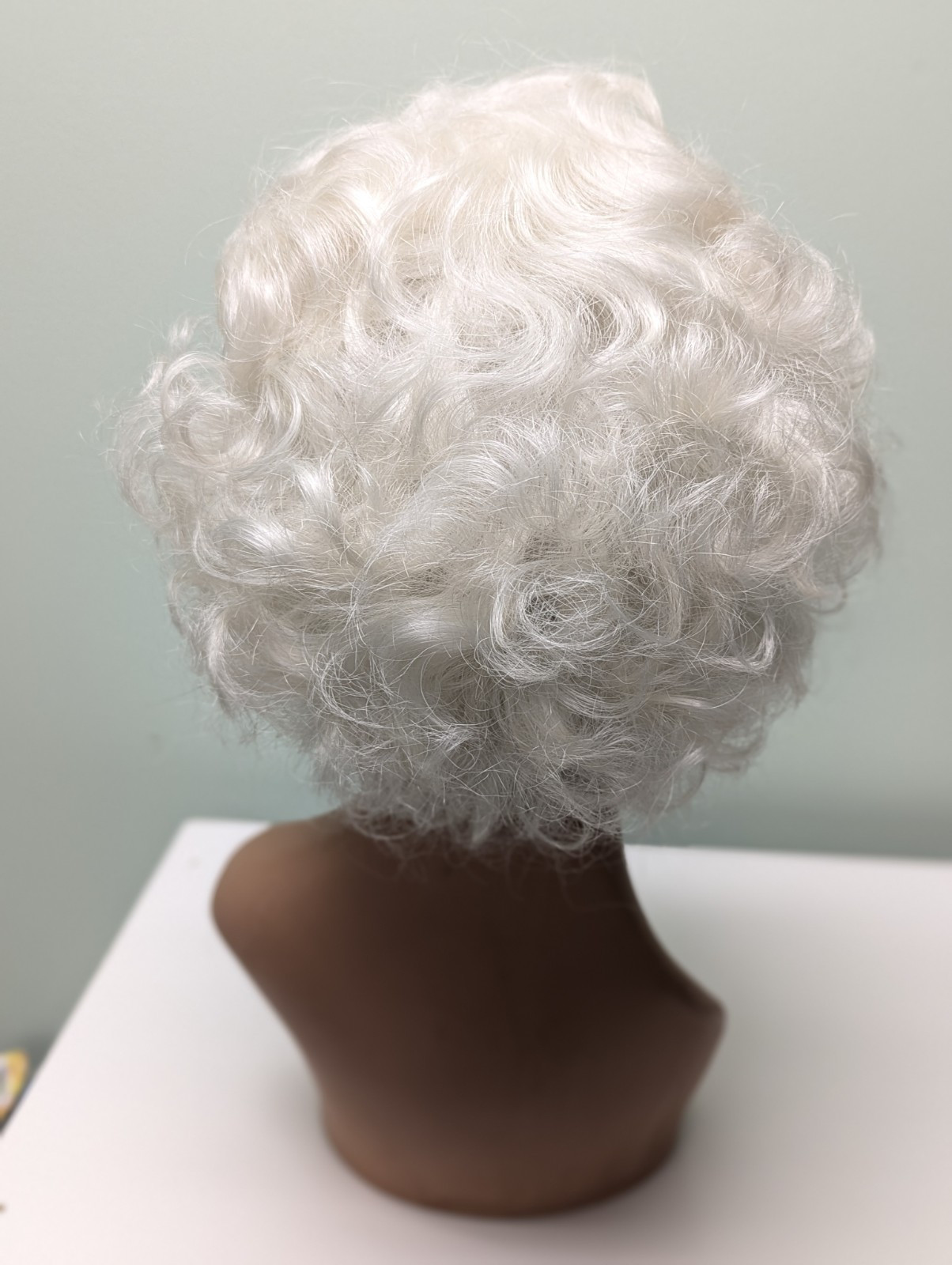 New Mrs. Claus Wig-Aspen Rachelle in Color #60M Pearl White