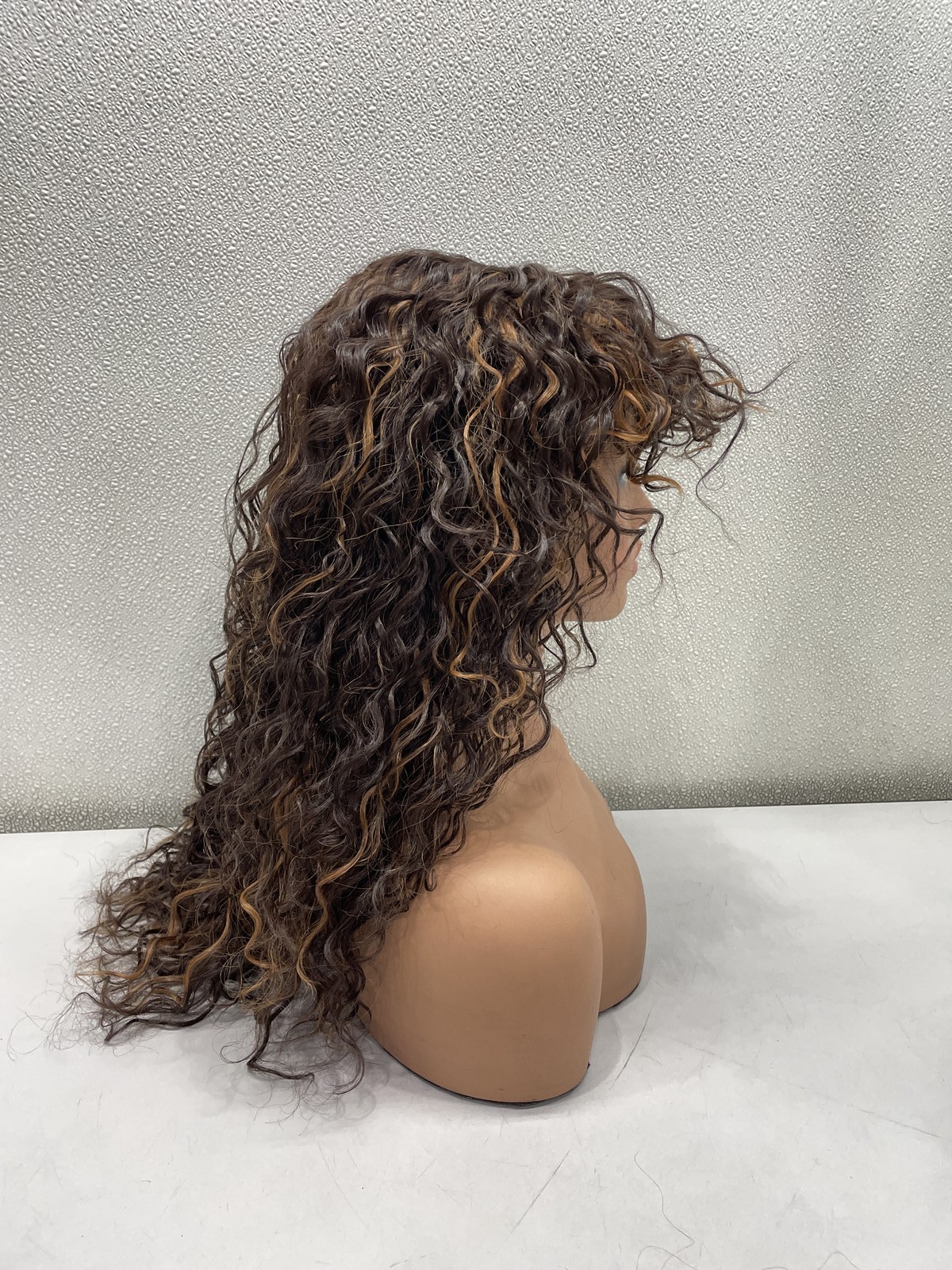 Gorgius Brown Highlights Fiber & Human Hair Blend Curly Wig With Bangs 20″