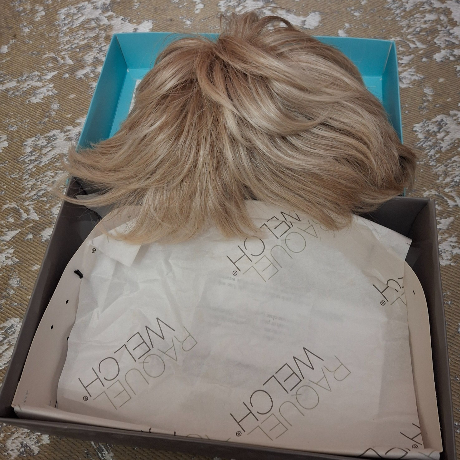 Raquel Welch Wig Hairpiece Blonde Petite 104747 HairUWear Kanekalon Vibralite