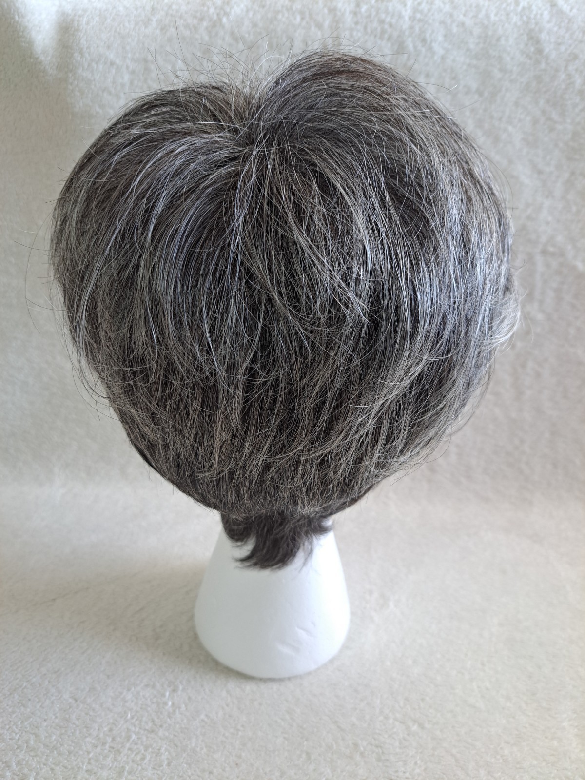 Raquel Welch Sheer Indulgence Wig RL511 Sugar & Charcoal Crowd Pleaser Hairuwear