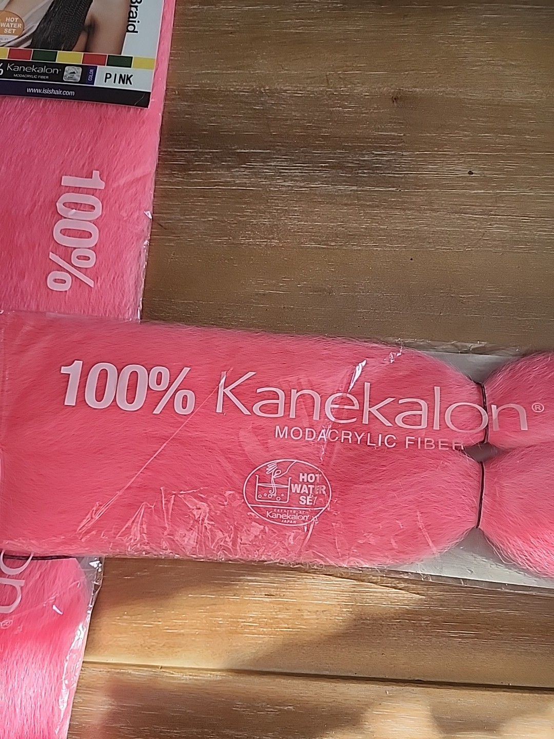 Jumbo Braid Synthetic Braid 100% Kanekalon 48″ Pack 3 Pink Hair Afri Naptural