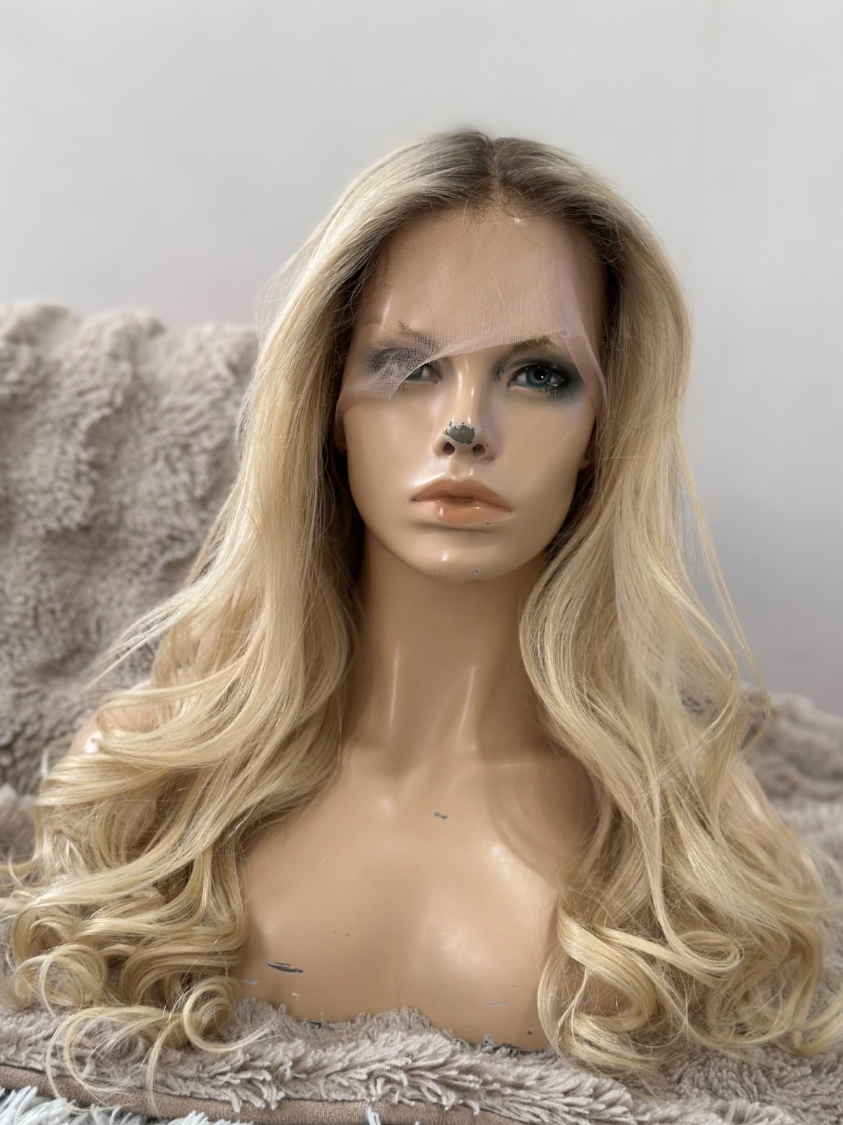 Blonde Lace wig , 100% human hair lBrand New ROOTED 20” custom order