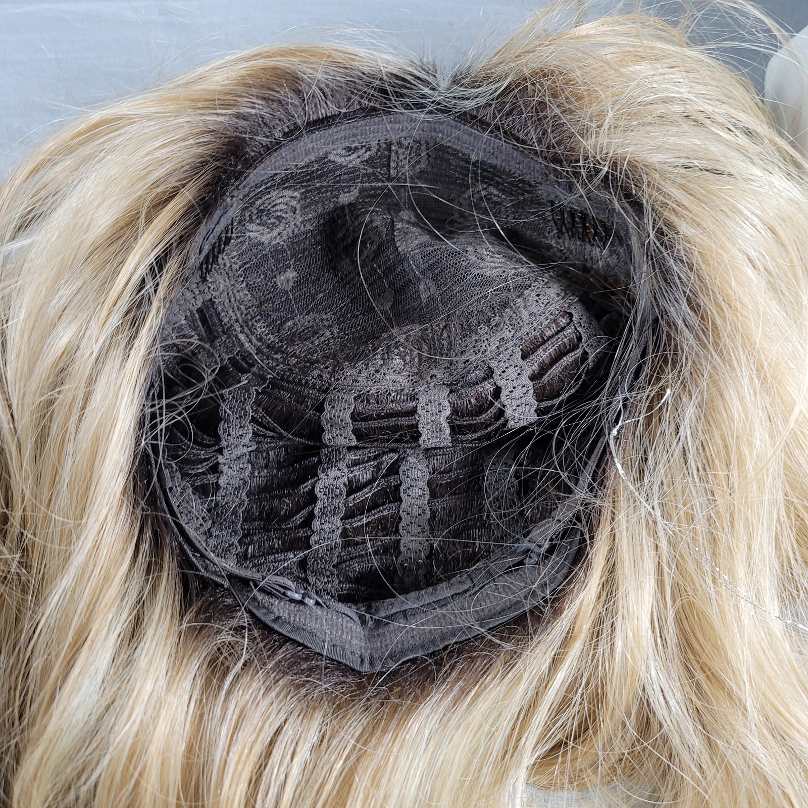 Natural Mixed Blonde Dark Roots Synthetic Hair Medium / Long WIG Cosplay