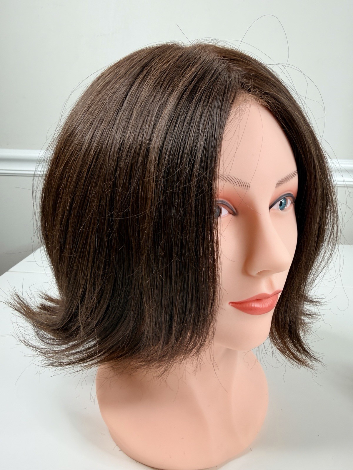 Raquel Welch Synthetic wig mono top Lace Front Wig 19554 layered Bob