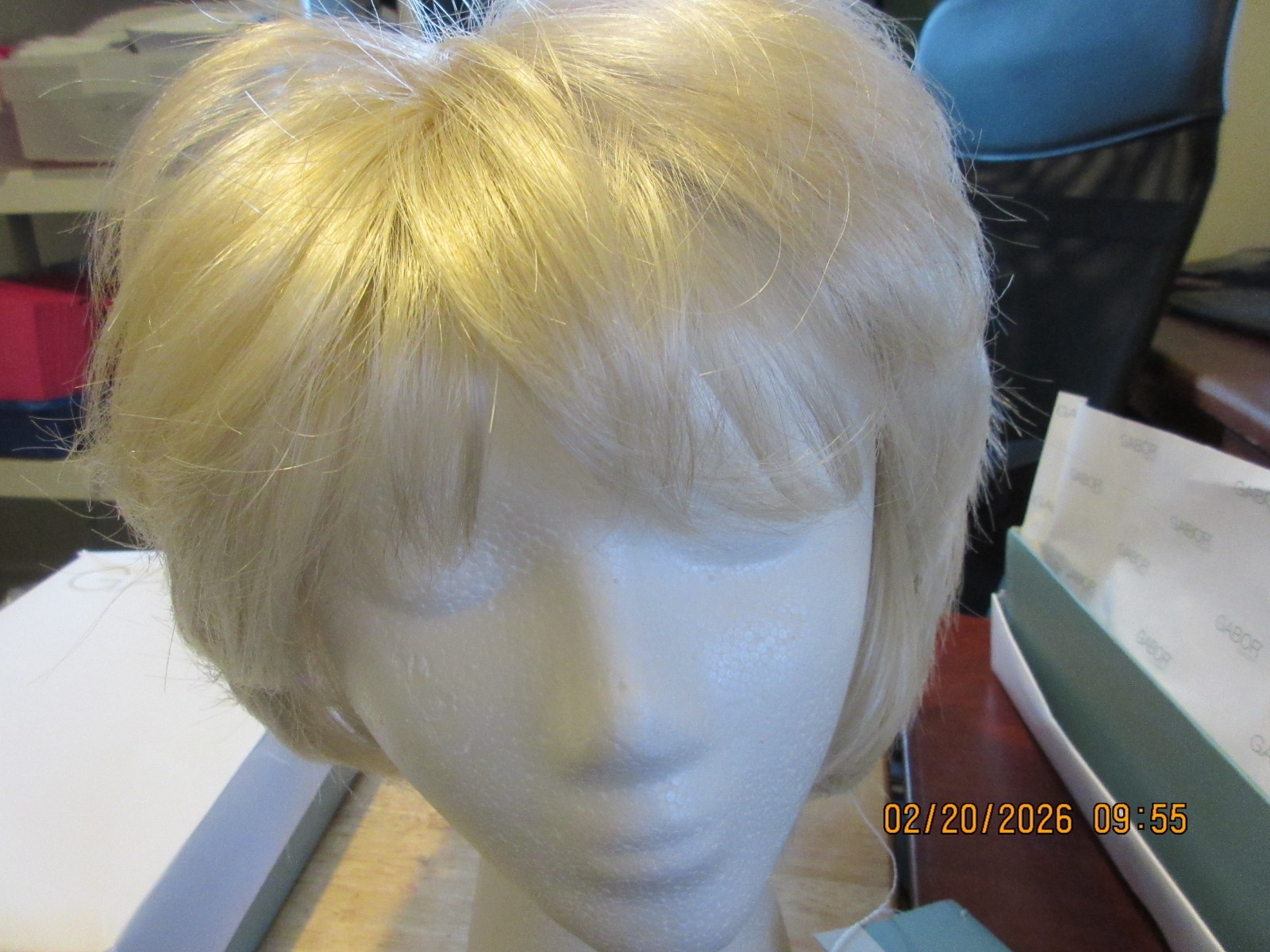 Gabor Luxury Royal Tease Average GL23-101SS Sunkissed Beige Cropped Shag Wig