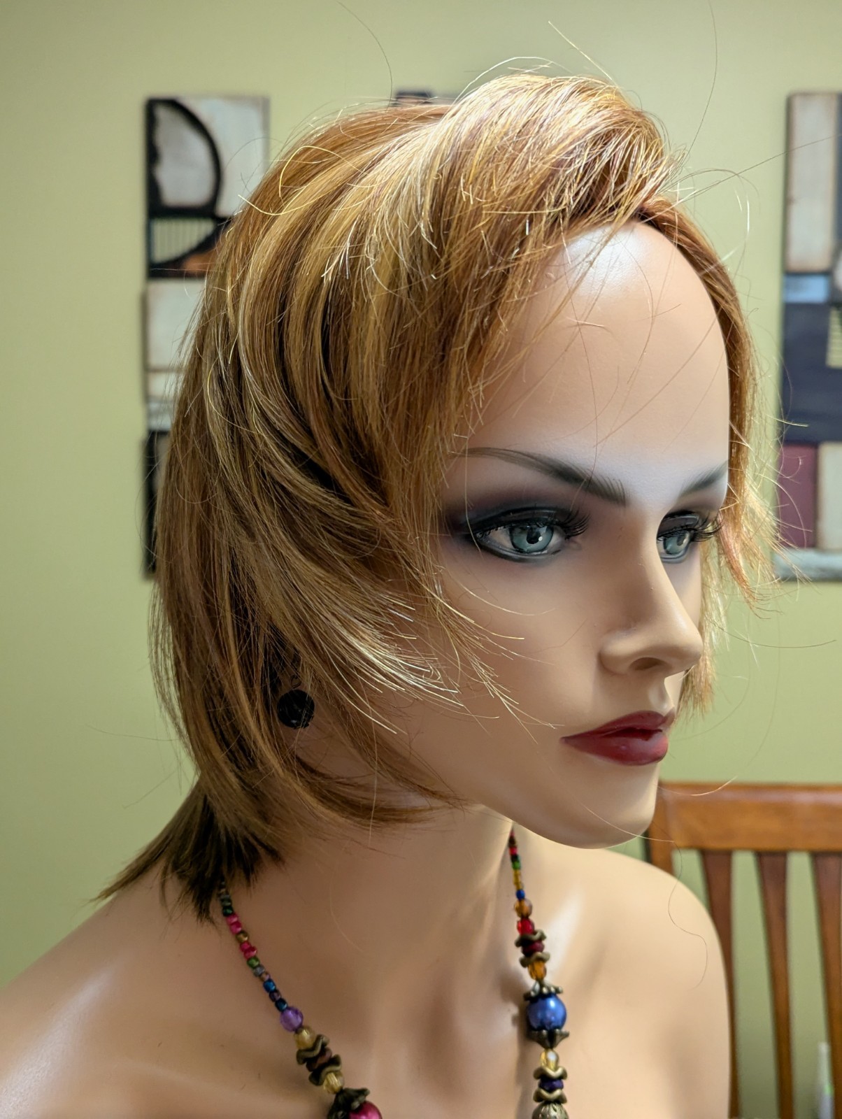 3/4 Synthetic Layer Straight Wig Color Red Copper Blonde 27C/29 Fringe Face Cut