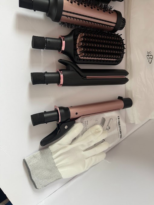 4-in-1 , Set with Thermal Brush and 3 Interchangeable Ceramic Wands.