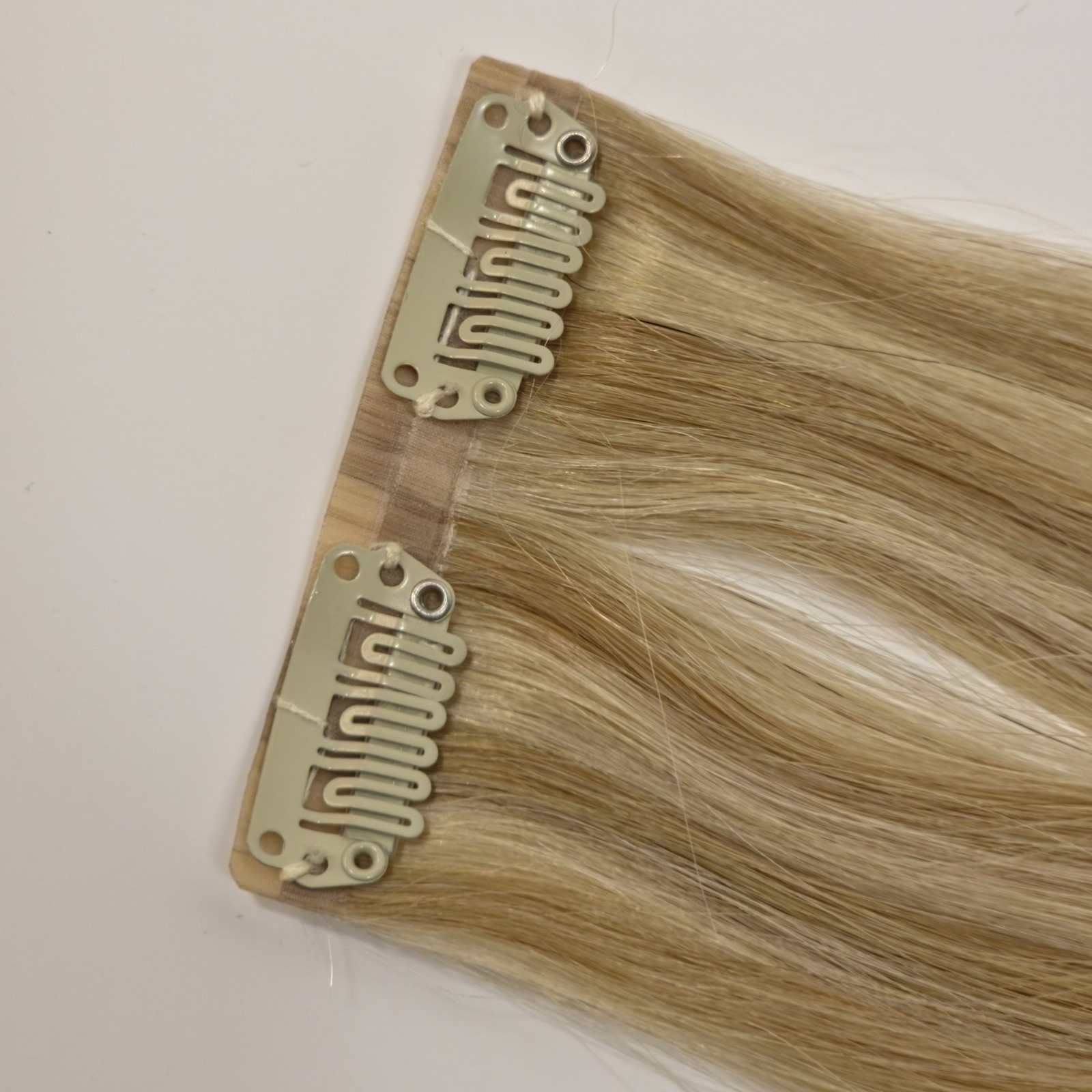 Glam Seamless 16″ Human Hair Clip-In Extension 3″ Wide Single Weft Blonde 23/60