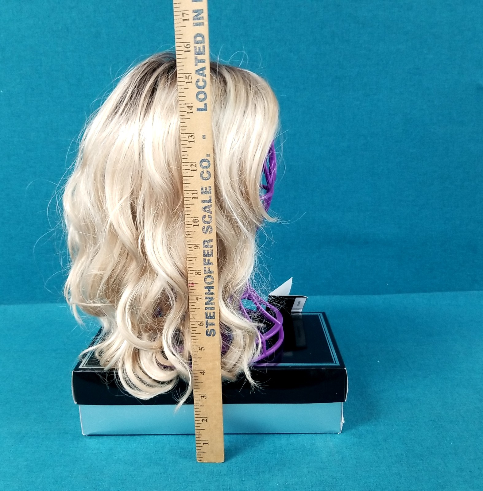 EUC – WIG PRO Collection Platinum Blonde Joy Style Wig In Box Mod Acrylic