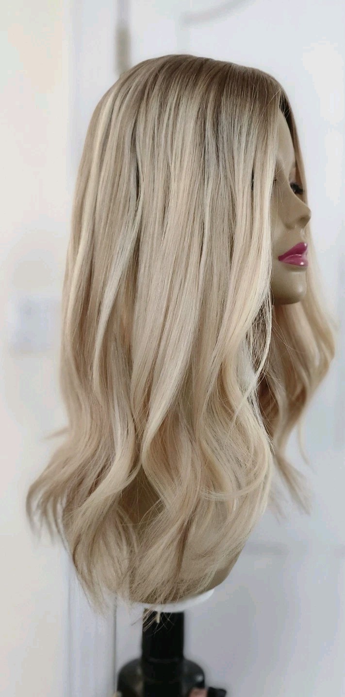 100% HUMAN HAIR SILK TOP LIGHT BLONDE TOPPER /DIMENSION 8″x8″ 18″ LONG