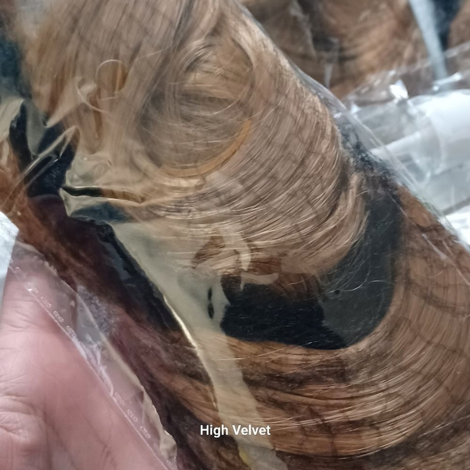 Synthetic Blonde Braiding Hair 24 inch, 8pcs / Pack