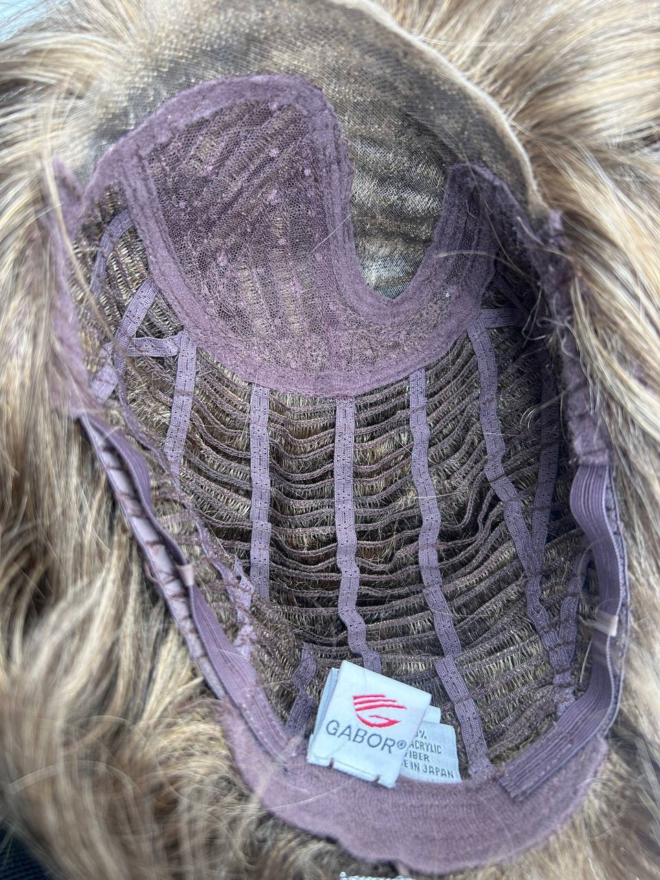 GABOR All Too Well Layered Average Cap 6in Walnut