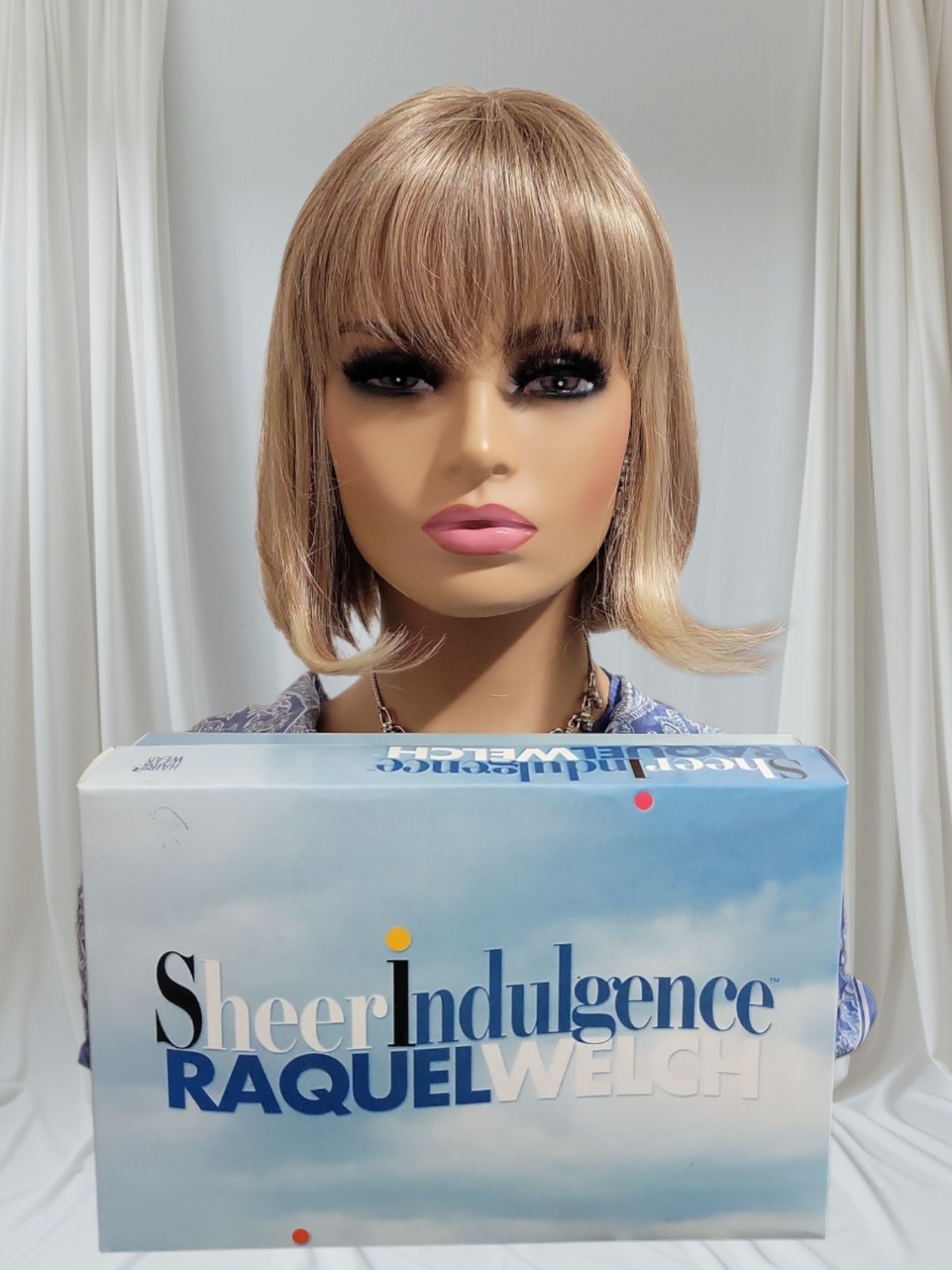 FRESH Wig Sheer Indulgence By Raquel Welch R1621S GLAZED SAND BLONDE