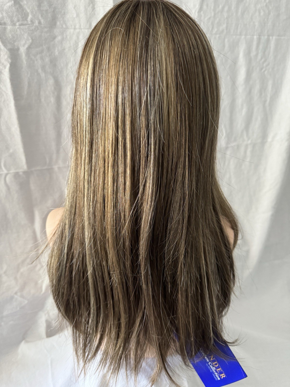 Rene of Paris Harper Wig In Chocolate Frost Rooted Color BNWT Long Silky Tresses