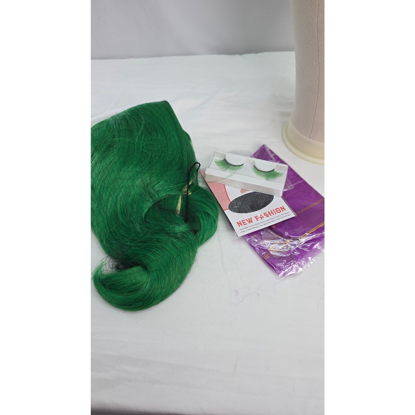 Adult Green Wig with Purple Scarf Green False Eyelashes Cosplay St. Patty’s Day