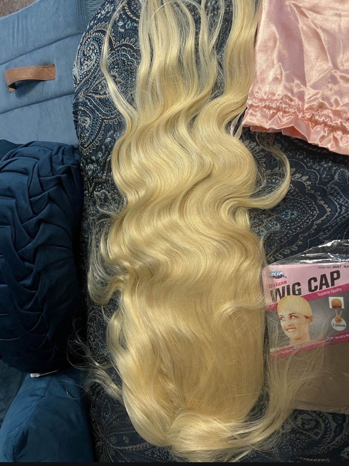 Long Wavy Blonde Lace Front Wig, Synthetic Clip-In Heat-Resistant Free-Part