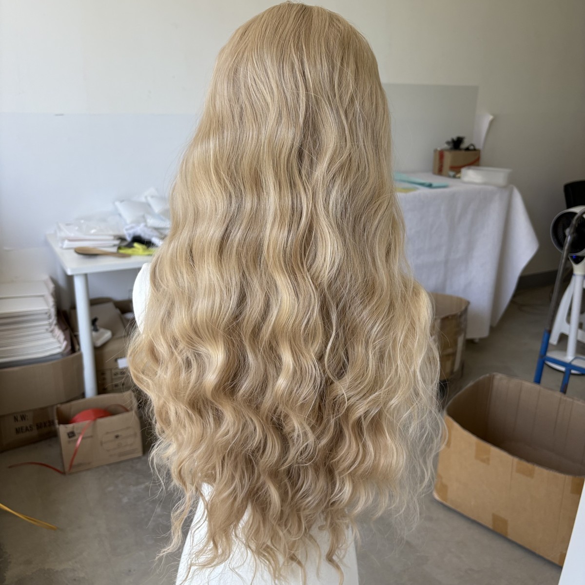 Glue Less Lace Front Wig Long Wavy Heat Resistant Synthetic Hair Ash Blonde