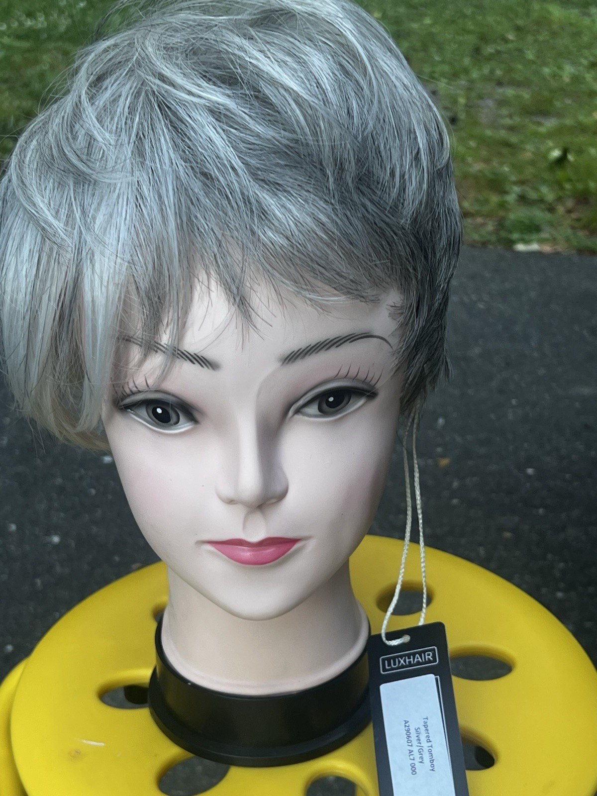 Sherri Shepherd Wigs Luxe Hair Taper Tomboy Silver/Gray Pixie