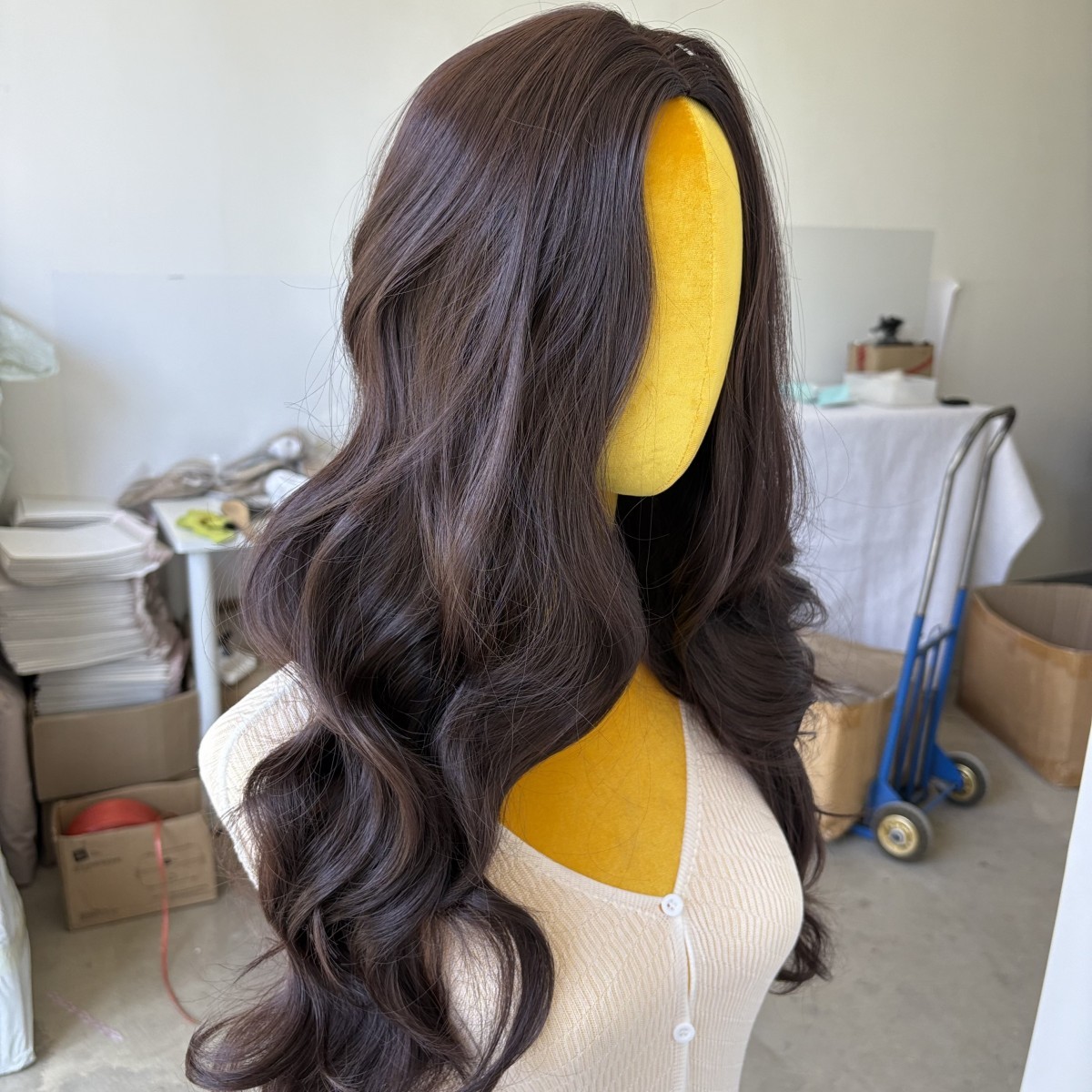 Cosplay Wigs Choc Brown Heat Resistant Synthetic Hair Halloween Long Wavy