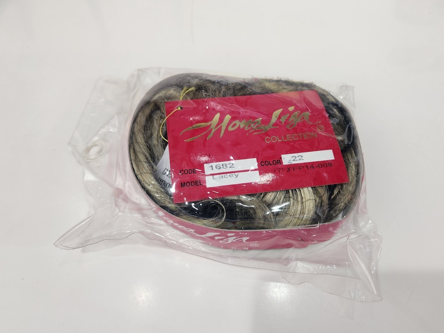 3.5″ Curly Scrunchie Ponytail Synthetic 22 Champagne Blond Messy Bun
