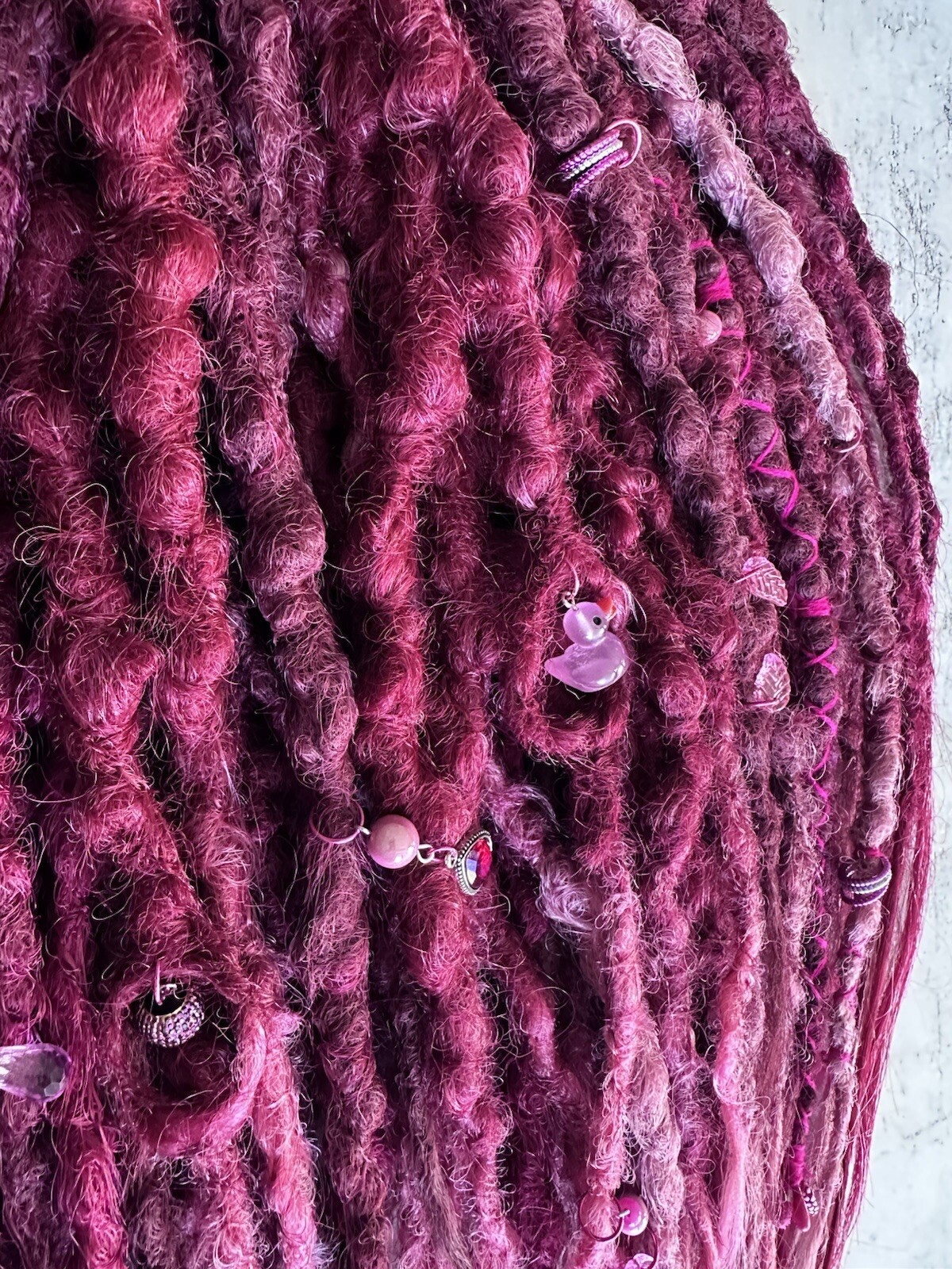 Dreadlocks DE 55 pieces – 110 ends + free elastic band decoration