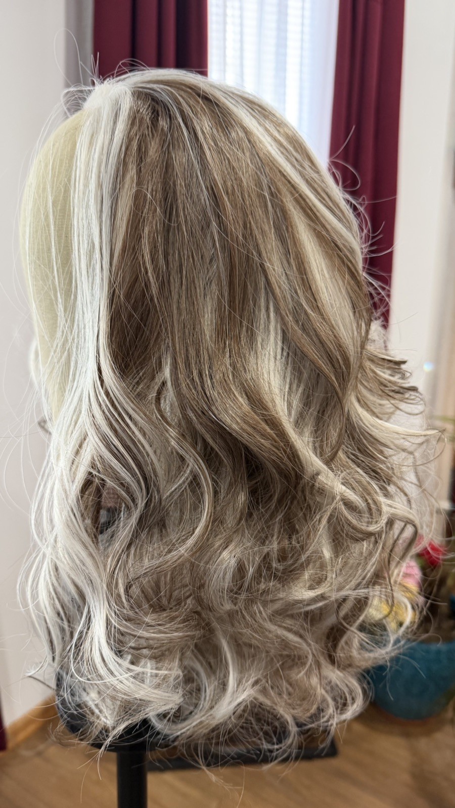Imstyle – BEVERLY – Beige Blonde Brown – 13×6 Lace Front – BRAND NEW NEVER USED