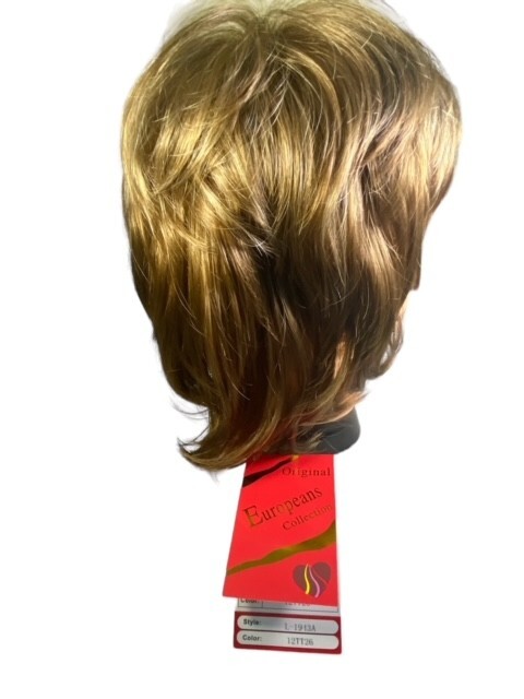 The European Collection Wig Light Brown Layered Synthetic Fibers Average Cap NEW