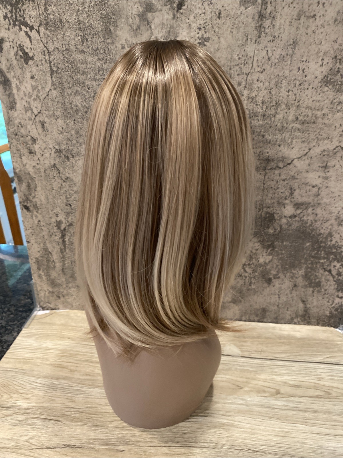 Woman’s wig brown with blonde highlights brown roots blonde hair bob wig