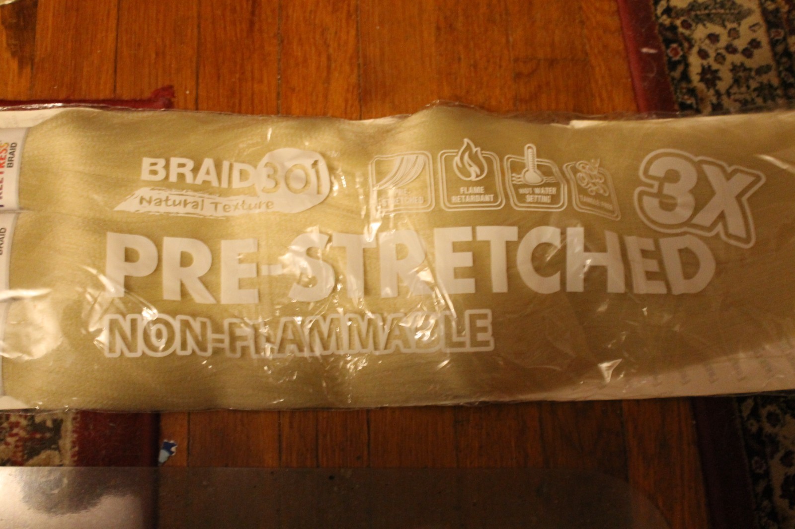 Freetress 3x Braid 301 ~ Color #613 ~ Size 28″ ~ New; Sealed